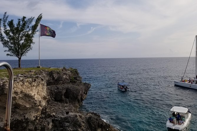 1. Negril Private Airport transfer to/from Hotels & Accommodations - The Return Trip to Sangster International Airport