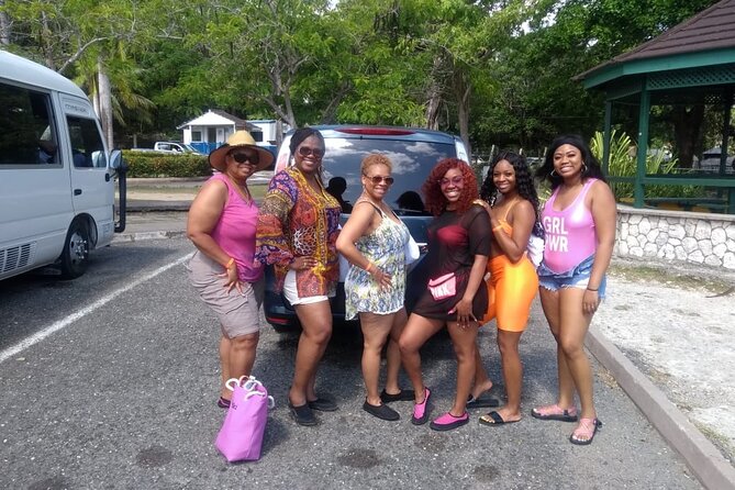 3 Day Tour Bundle - Day three: Blue Hole and Dunn’s River Falls