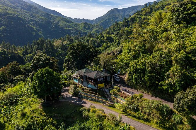 4-Hours Bike, Hike & Waterfall Tour in Blue Mountain with Lunch and Pick Up - The last ride ends at a secluded waterfall