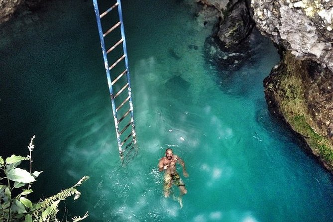 4. Negril Full-Day Guided / Sunset Tours 7miles Beach Blue Hole & Ricks Café - Blue Hole gives the tour its best surprise