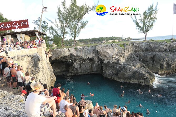 7 Mile Beach & Ricks Cafe with free Shopping experience - My call: book it if you want Negril without the fuss