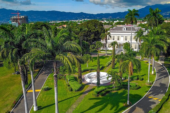 Airport Group Transfers-Kingston - Booking details worth taking seriously
