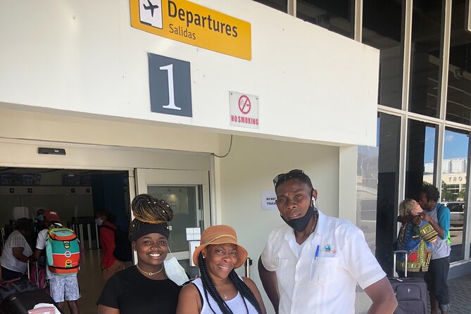 Airport Round transfer Excellence,Coral Springs,Paladium, Royaltan Blue Waters - Service details that affect your decision