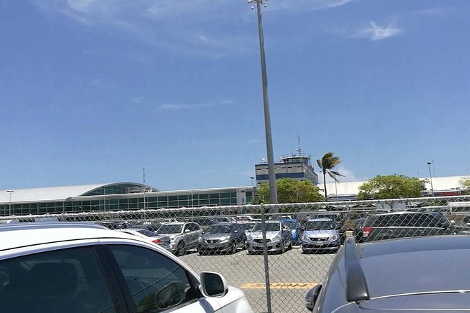 Airport Transfer MBJ Montego Bay to Kingston - What pickup feels like at the start