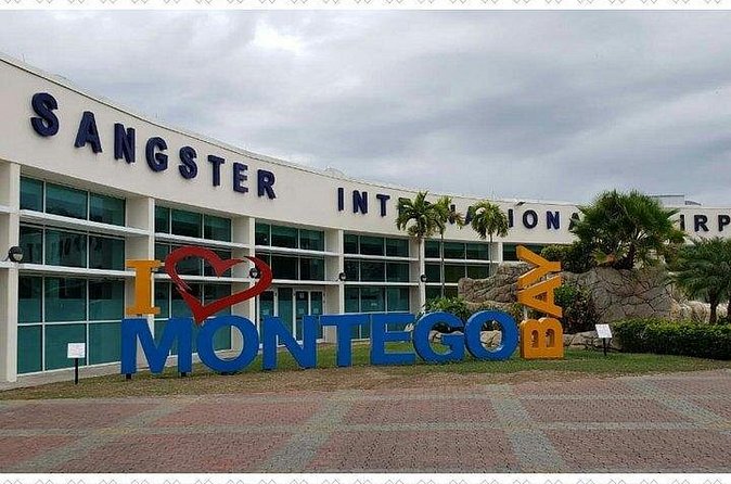 Airport Transfer To Negril Hotels (Round-trip) - Leaving Montego Bay Airport without the usual guesswork