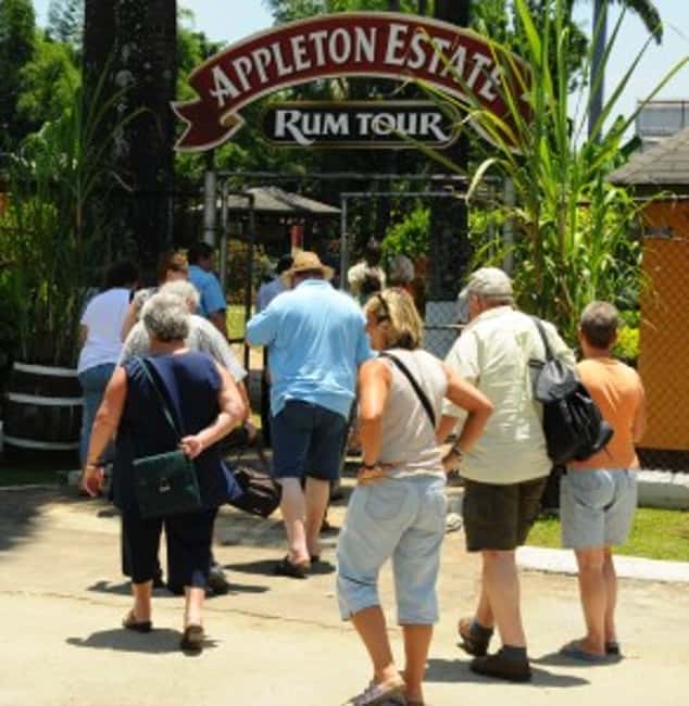 Appleton Estate Rum Tour: Full Day from Montego Bay - The ride south from Montego Bay