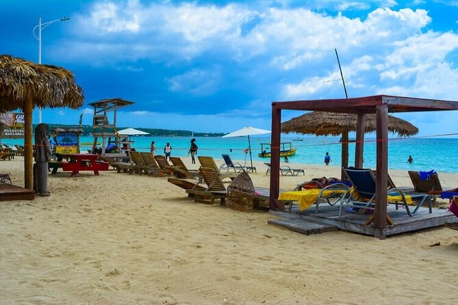 ATV Safari, Negril 7 Mile Beach & Rick’s Cafe from Montego Bay - Spending two hours at Rick’s Cafe