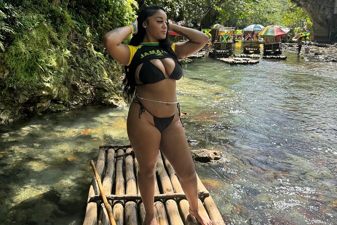 Bamboo Rafting, Catamaran Party Cruise and Ricks Cafe - How Romeo affects the day