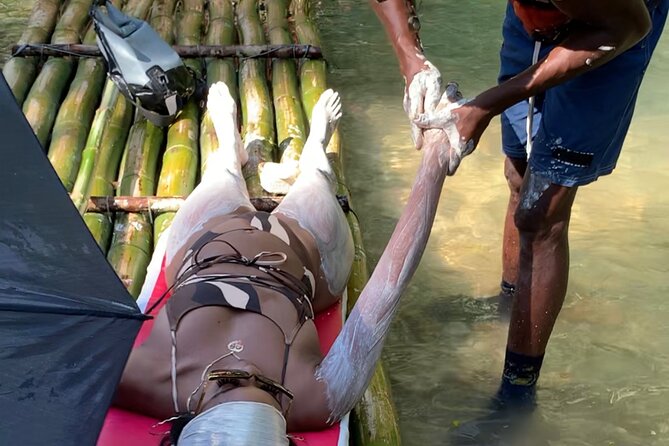 Bamboo Rafting & Clear Kayak Photoshoot Combo in Montego Bay - Timing, clothes, and practical preparation