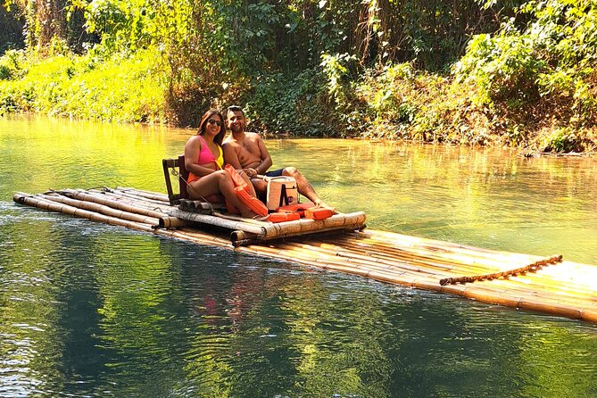 Bamboo Rafting Experience on the Martha Brea - What the Martha Brae raft ride is really like