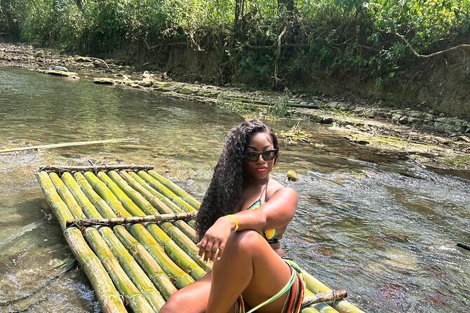 Bamboo Rafting & Horseback -dunns river Transportation Included - Floating through Jamaica on a bamboo raft