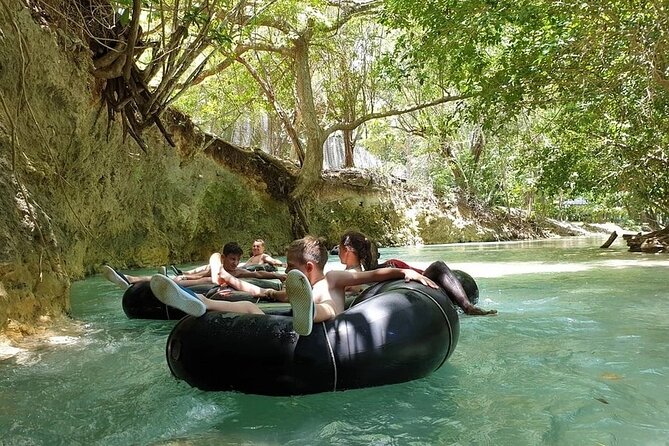 Bamboo Rafting & River Tubing Tour Ocho Rios(Entry Fee Included) - Shopping, Jamaican food, and town choices