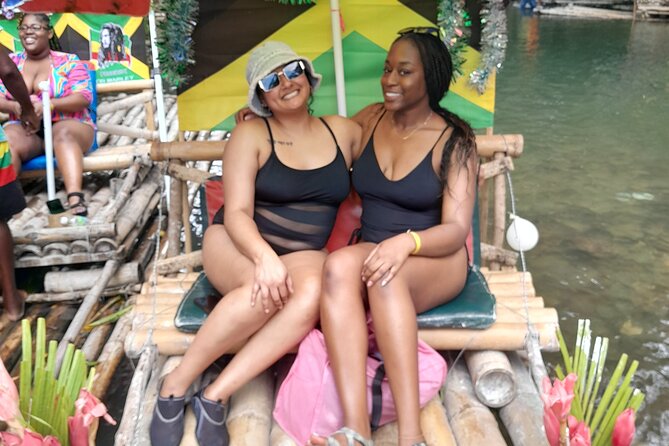 Bamboo rafting with Limestone Foot Massage free rum taste - What the bamboo raft ride is really like