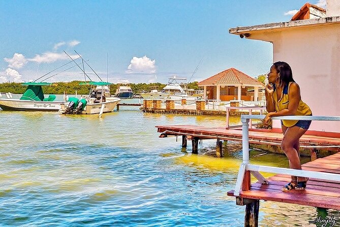 Bioluminescence Lagoon Tour from Montego Bay with Pick Up - How much value do you get for $105?