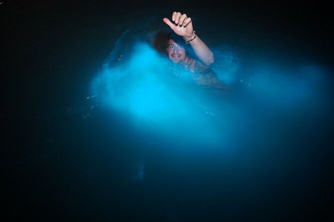 Bioluminescence Lagoon Tour from Montego Bay with Pick Up - Meeting the host and boarding the lagoon boat