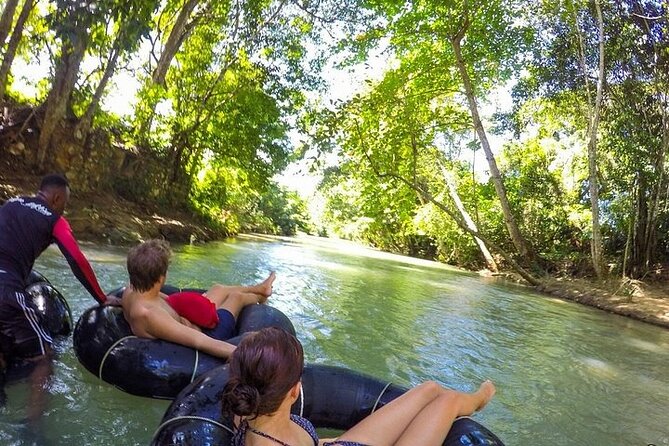Blue Hole Adventure Tours - A private route from Ocho Rios to the Blue Hole
