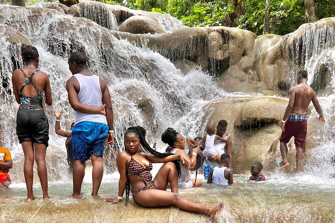 Blue Hole and Dunn's River Tour (Entrance Fees Not Included) - Two waterfalls, two very different moods