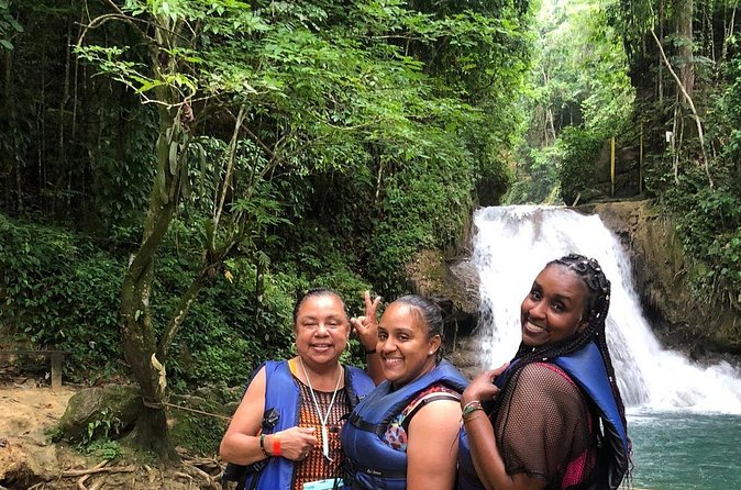 Blue Hole and Souvenir Shopping Ocho Rios (Transportation Only) - How this compares with arranging Blue Hole yourself