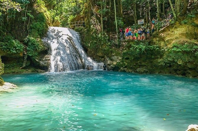 Blue Hole Falls with Horseback Ride Adventure from Montego Bay - Why the private vehicle adds value