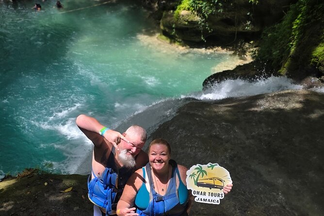 Blue Hole, Horseride with Swim and Bamboo Rafting Ocho Rios - What the guides add to the day