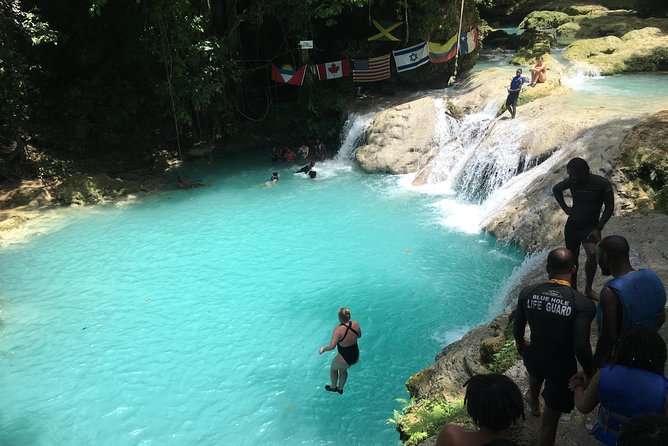 Blue Hole Jamaica Transportation Only - Why the private format matters