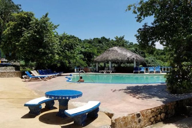Blue Hole Mineral Spring and Ricks Cafe Private Tour - Rick’s Cafe and the famous Negril cliff jumps