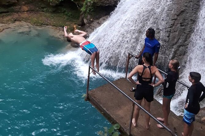 Blue Hole Private Tour from Ocho Rios - What happens when you arrive