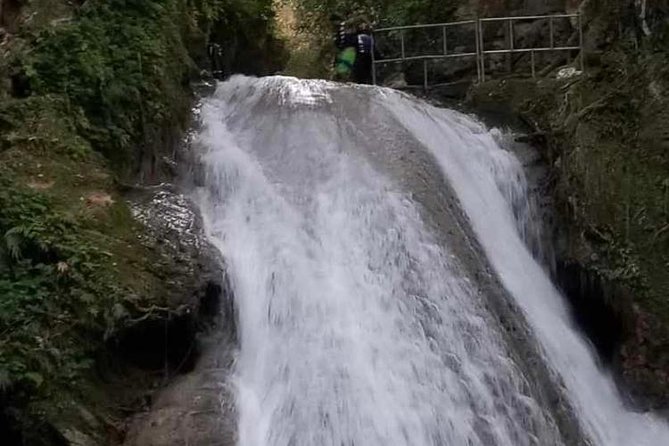 Blue Hole Secret Falls and Bob Marley Nine Mile Private Tour - Nine Mile: Bob Marleys home and final resting place