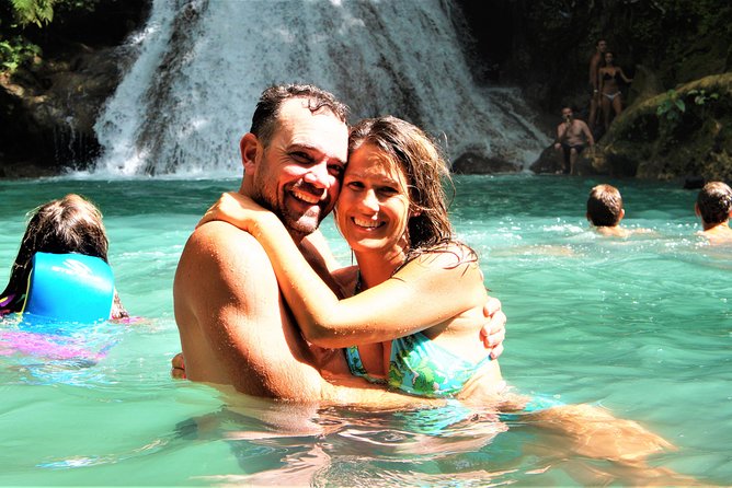 Blue Hole, Secret Falls, and Dunn's River Falls Combo Day-Trip - Guides can make the long transfer worthwhile