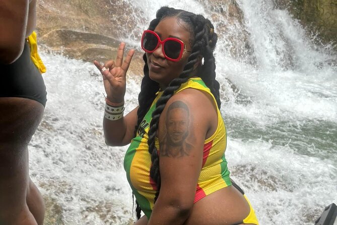 Blue Hole Secret Falls and River Tubing Private Tour - Guides can shape the day