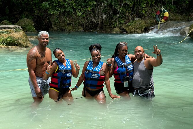 Blue Hole Secret Falls and River Tubing Private Tour - Practical details that make the day easier