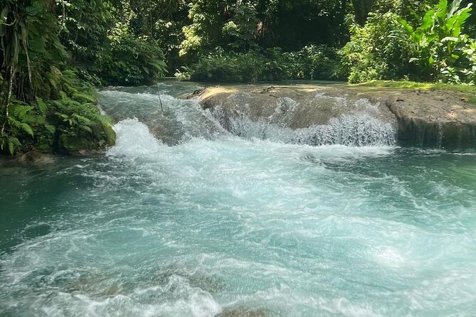 Blue Hole, Secret Falls & River Rapids Tubing from Montego Bay - What the private format really gives you