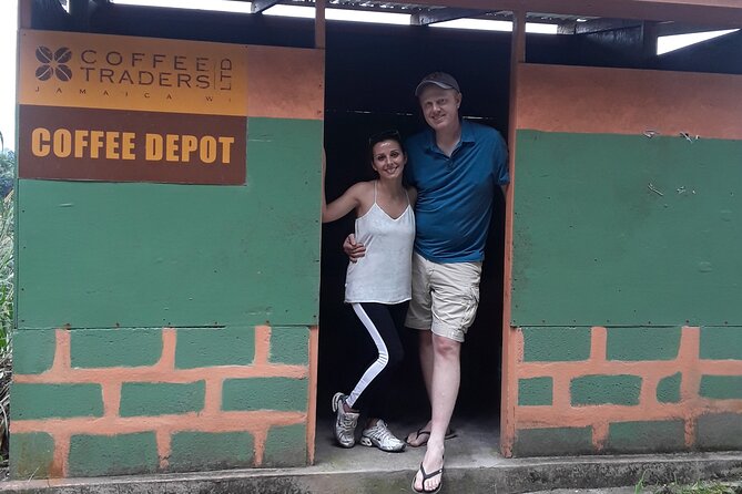 Blue Mountain Tour with Hotel Transportation - The climb into the Blue Mountains