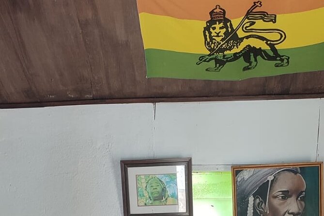 Bob Marley 9 Miles, Dunn's River from Montego Bay. - What the private vehicle adds