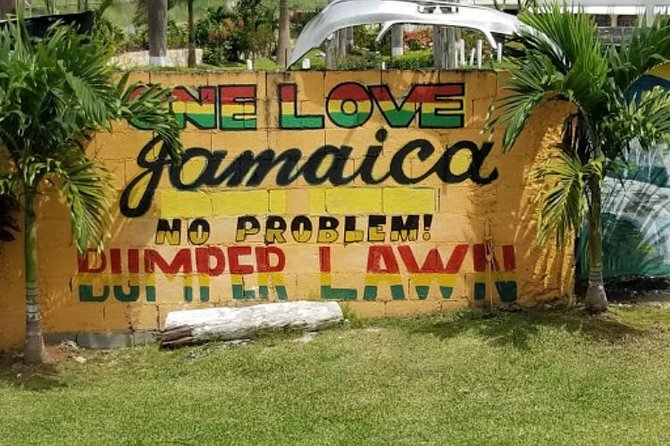 Bob Marley Birth Place Private Tour - A private tour instead of a shared bus