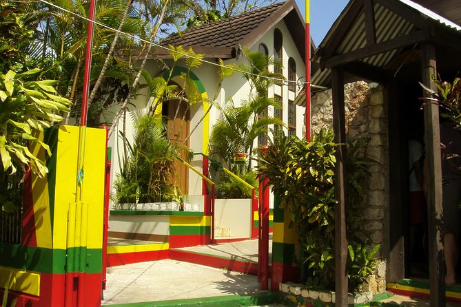 Bob Marley Nine Mile and Dunn's River Falls Tour From Montego Bay - Why a private minivan changes the day