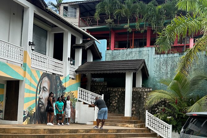 Bob Marley Nine Mile Tour - Entering Bob Marley’s childhood home