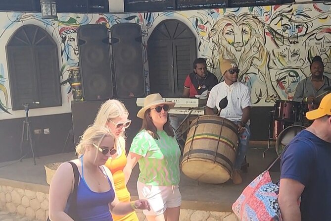 Bob Marley Nine Miles Shuttle with admissions. . - The drive from Montego Bay to Nine Mile