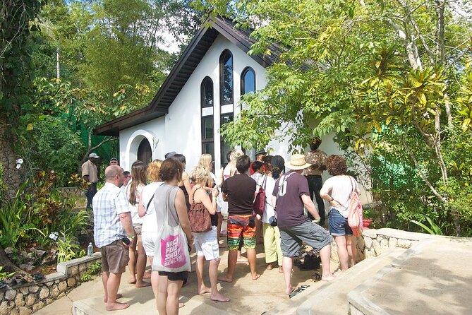 Bob Marley Nine Miles, sightseeing and local food and fruit stop - Why Nine Mile matters to Bob Marley’s story