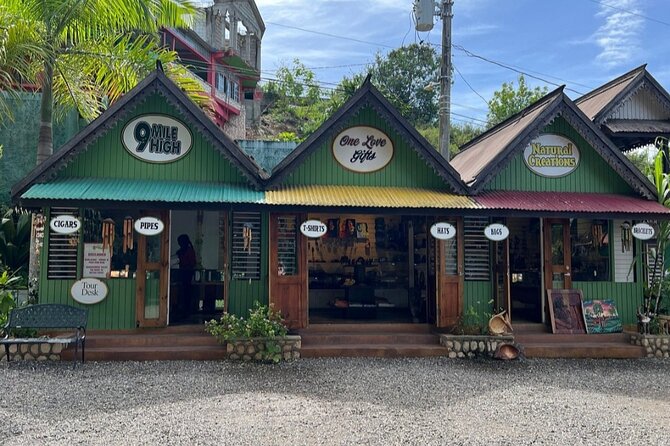 Bob Marley's Nine Mile Tour with Admission from Montego Bay - How the driving affects the experience