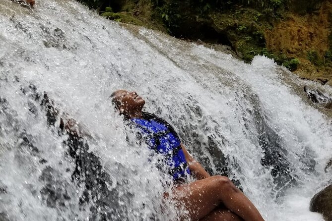 Chuck Norris Secret Falls/Blue Hole - Who should book this Blue Hole outing?