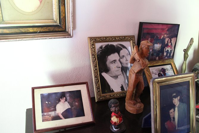Cinnamon Hill Great House Tour: Home of Johnny Cash - Rooms preserved in the Cash family’s style