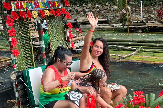 Customized Happy Hour Bamboo Rafting+Limestone Massage + Shopping - Reaching the Lethe River