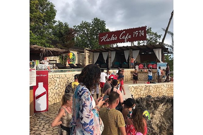Day Tour Negril Beach & Ricks Cafe - Why the private format changes the day