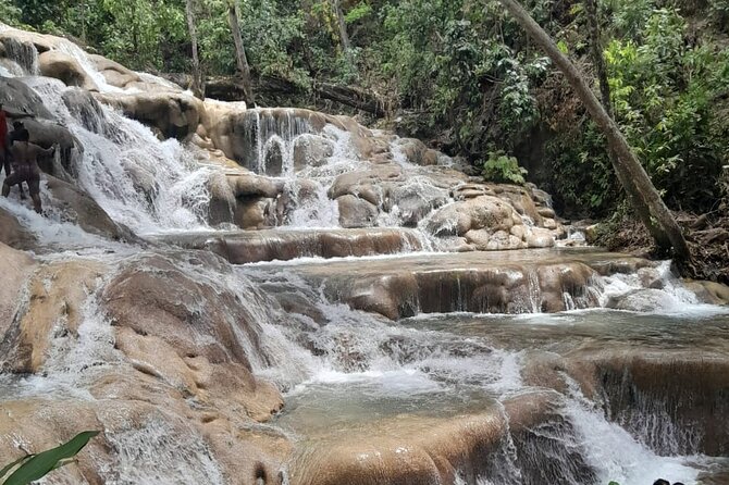 Dunn River Falls and Bamboo River Rafting in Ocho Rios Jamaica. - Who should book this Ocho Rios combination?