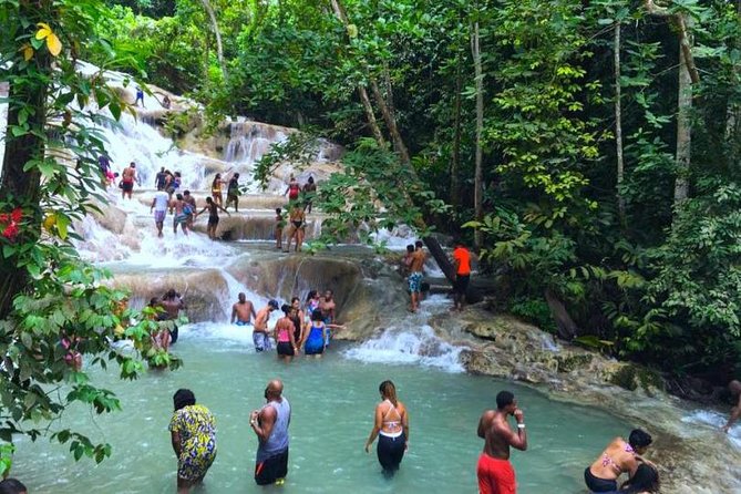 Dunn's River and Blue Hole Tour from Ocho Rios - Blue Hole: a second hour for swimming and river play