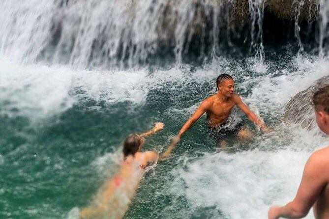 Dunn's River, Blue Hole and Bamboo Rafting from Ocho Rios - Who should book this Ocho Rios experience?