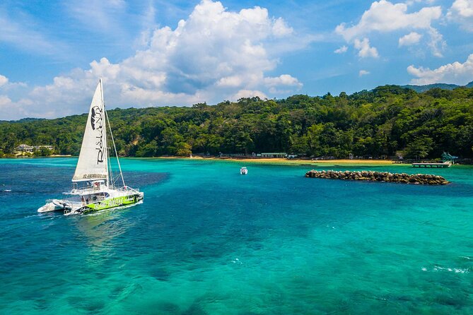 Dunn's River Catamaran Cruise From Ocho Rios - Sailing the north coast by catamaran