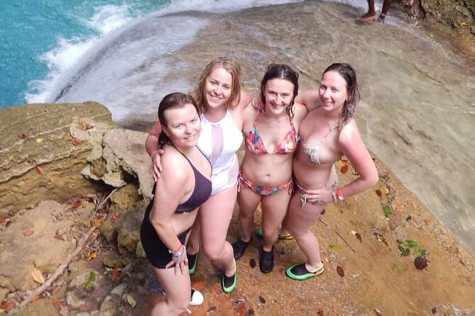 Dunn's River Falls and Blue Hole Combo Tour From Ocho Rios & Runaway Bay - Small practical details that make a difference
