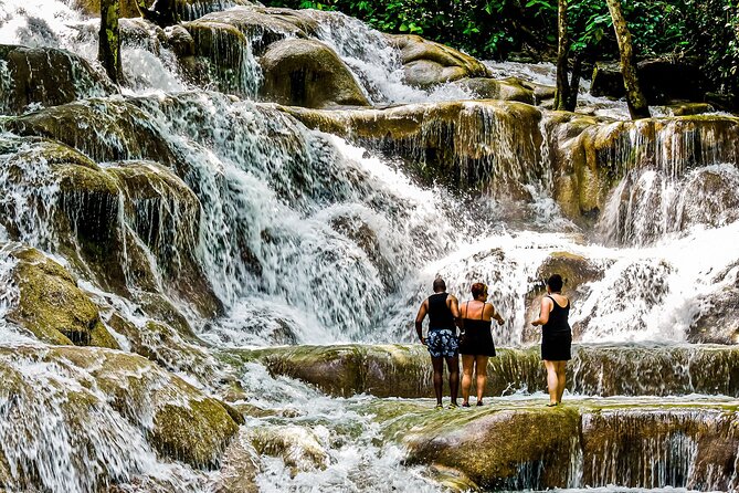 Dunn's River Falls & Blue Hole Combo Tour from Ocho Rios - Key points to know before booking